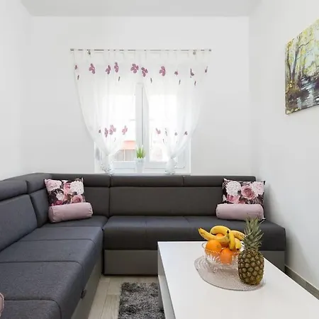 Bepina Feriehus Trogir